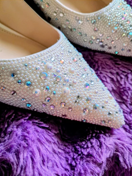 ♡Never Worn♡ Betsey Johnson Sparkly Kitten Heels - Picture 1 of 6